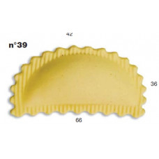 ШТАМП Д/РАВИОЛИ ДЛЯ НАСАДКИ LA MONFERRINA MULTIPASTA ПОЛУМЕСЯЦ 66Х36 ММ 39