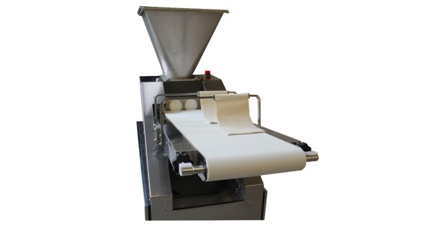 Тестоделитель вакуумный поршневой Apach Bakery Line SDT80/2 SA