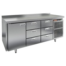 Стол холодильный с бортом Hicold GN133/TN