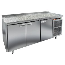 Стол холодильный с каменной столешницей и бортом Hicold GN111/TN 
